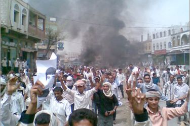 من مظاهرات الحراك في مدينة الضالع على الطريق الرابط بين صنعاء وعدن.