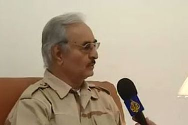 خليفة حفتر قائد في جيش التحرير الليبي