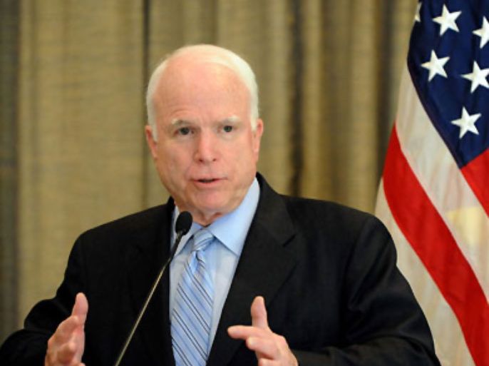 RR003 - New Delhi, -, INDIA : US senator John McCain speaks gives a press conference in New Delhi on August 18, 2011 following his two-day visit to