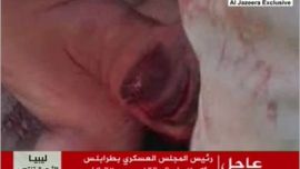 صور خاصة بالجزيرة تظهر مقتل القذافي
