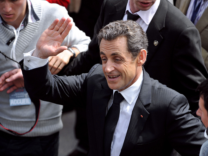 ‪استطلاعات الرأي توقعت تراجع حزب ساركوزي للفوز بأربع جهات فقط‬ (الفرنسية-أرشيف)