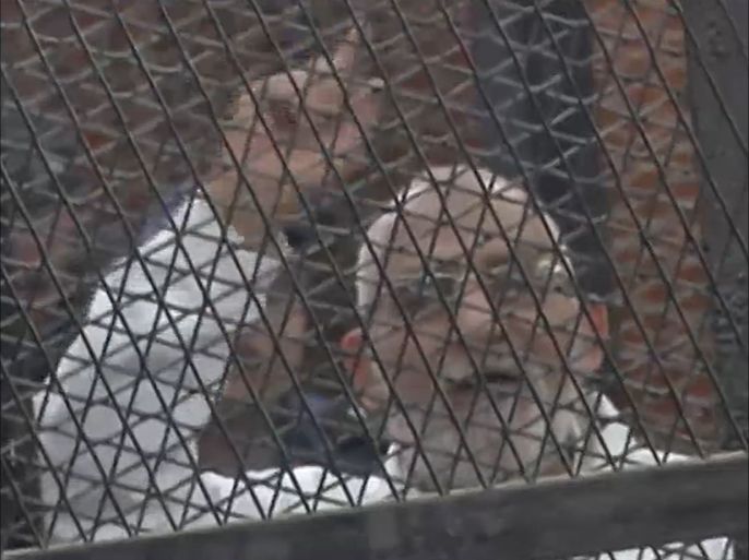 جنايات المنيا تقضي بإعدام 183 بينهم مرشد الإخوان