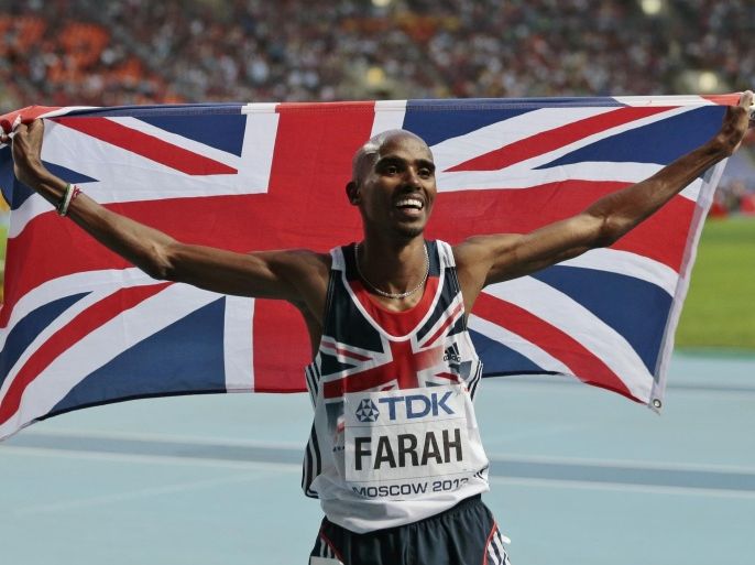 FILE - In this Friday, Aug. 16, 2013, file photo, Britain's Mo Farah celebrates winning the men's 5000-meter final at the World Athletics Championships in the Luzhniki stadium in Moscow, Russia. Double Olympic gold medalist Mo Farah has pulled out of the Commonwealth Games because he has not recovered fully from a recent illness. (AP Photo/Ivan Sekretarev, File)