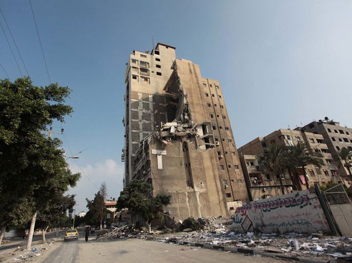برج السلام الذي قصفته طائرات الاحتلال واستشهدت فيه عائلة الكيلاني.