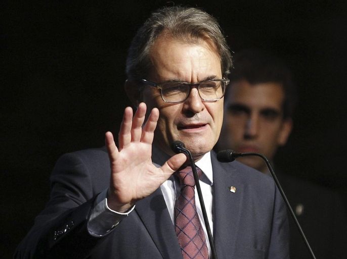 Catalonian Regional President, Artur Mas delivers a speech to supportes as he attends a event to mark the anniversary of the end of War of the Spanish Succession in Catalonia (1714) at Cardona Castle, in Barcelona, northeastern Spain, 21 September 2014. Mas announced he is to call in next days the Catalonian independence referendum for next 09 November and asked Spanish Government not to use the Spanish Constitutional law to 'silence Catalonian people'.