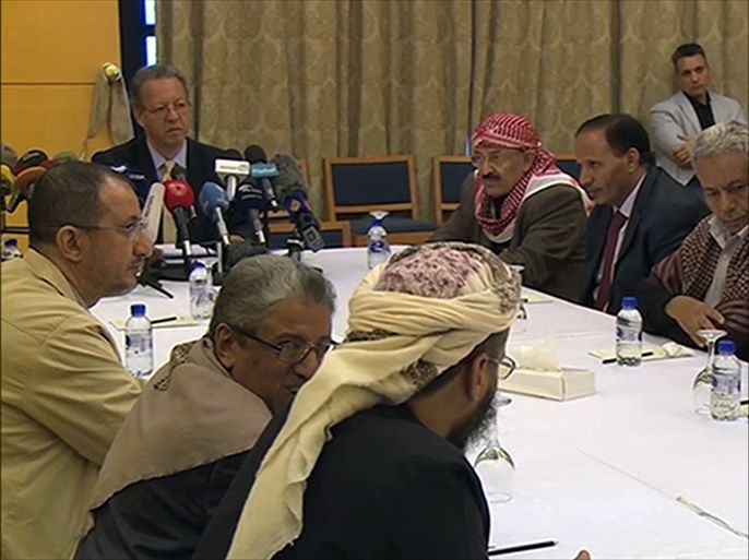 الحوثيون وبقية القوى السياسية اليمنية يوقعون على الملحق الأمني لاتفاق السلم والشراكة الوطنيـة