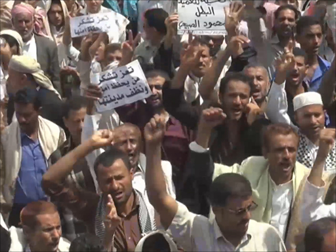 مظاهرات في تعز ترفض دخول الحوثيين(الجزيرة)