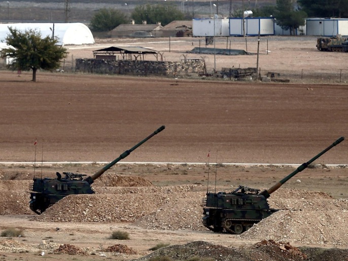 دبابات تركية مرابطة عند الحدود مع سوريا(الأوروبية)