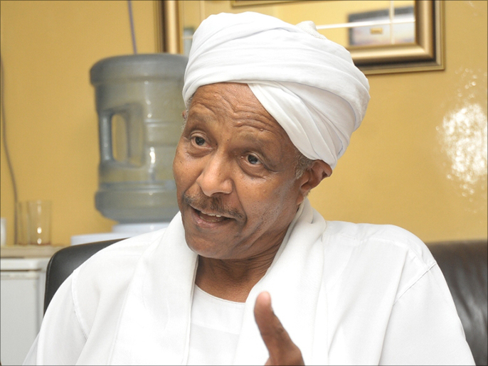 التجاني الطيب: اقتصاد السودان يعاني حالة ركود نادرة (الجزيرة نت)