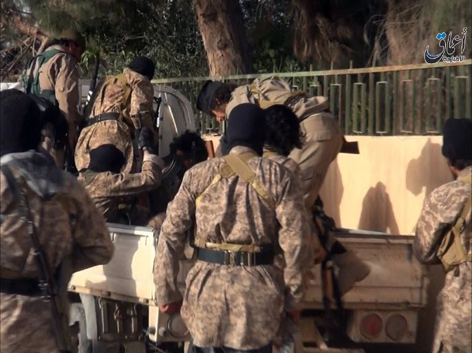 مقاتلو الدولة الإسلامية يتابعون تقدمهم نحو سامراء العراقية و يسيطرون على مواقع جديدة
