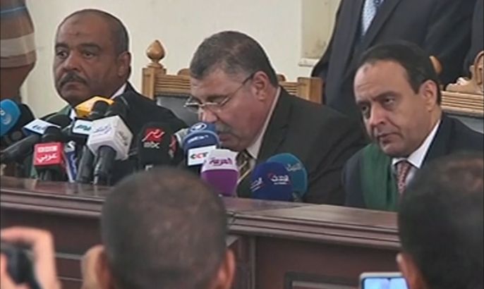 حكم قضائي مصري على ثلاثة من صحفيي الجزيرة الإنجليزية