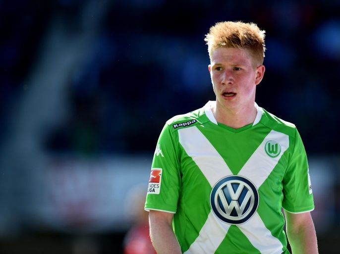 Wolfsburg's Belgian midfielder Kevin De Bruyne reacts during the German first division Bundesliga football match of SC Paderborn 07 vs VfL Wolfsburg in Paderborn, western Germany on May 10, 2015. AFP PHOTO / PATRIK STOLLARZRESTRICTIONS - DFL RULES TO LIMIT THE ONLINE USAGE DURING MATCH TIME TO 15 PICTURES PER MATCH. IMAGE SEQUENCES TO SIMULATE VIDEO IS NOT ALLOWED AT ANY TIME. FOR FURTHER QUERIES PLEASE CONTACT DFL DIRECTLY AT + 49 69 650050.