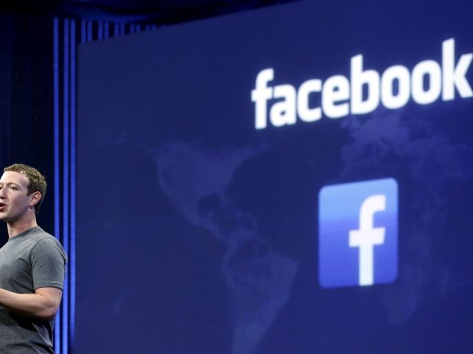 Facebook CEO Mark Zuckerberg speaks during his keynote address at Facebook F8 in San Francisco, California March 25, 2015. REUTERS/Robert Galbraith