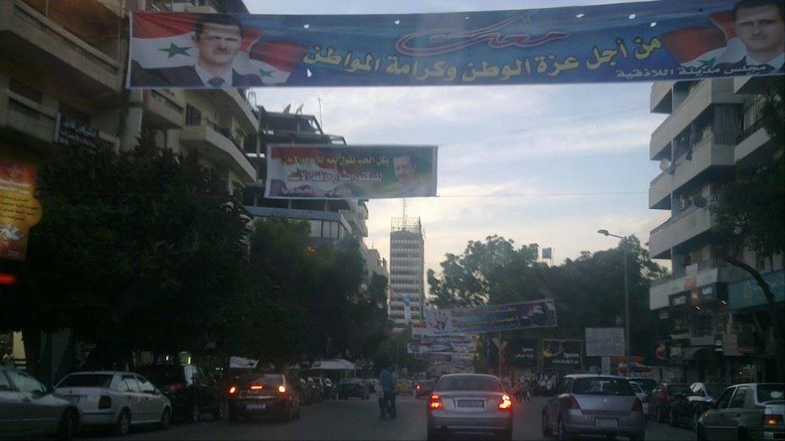 ‪مدينة اللاذقية تشكو تكرار انقطاع الكهرباء ورفع أسعارها في الوقت ذاته‬ (الجزيرة نت)