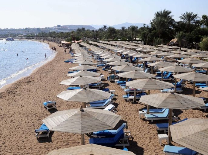 A general view for a beach in Sharm el-Sheikh, Egypt, 10 November 2015. About 25,000 Russian tourists returned home from Egypt over the weekend, amid fears that a terrorist bomb could have brought down an airliner last week. President Vladimir Putin ordered a suspension of passenger flights from Russia to Egypt after an airliner apparently exploded on October 31 while flying over Egypt's Sinai Peninsula, killing all 224 people aboard. EPA/NAMIR GALAL/ALMASRY ALYOUM EGYPT OUT