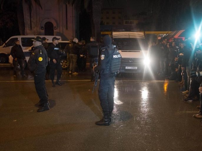 في أعقاب تفجير حافلة للحرس الرئاسي بالعاصمة تونس الثلاثاء الماضي
