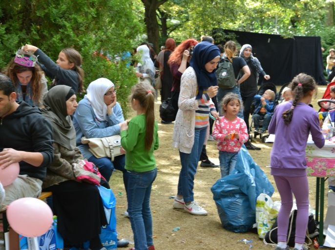 التقديرات الرسمية أظهرت وصول 244000 لاجئ سوري إلى ألمانيا منذ بداية العام الجاري. الجزيرة نت