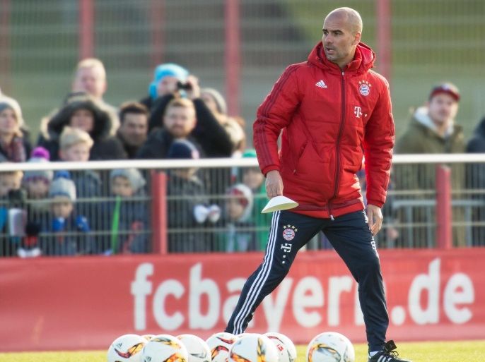 Bayern Munich's head coach Pep Guardiola leads his team's training session at the premises of the German Bundesliga soccer club in Munich, Germany, 05 January 2016. The team of Bayern Munich will head to a training camp in Doha, Qatar, on 06 January 2016.