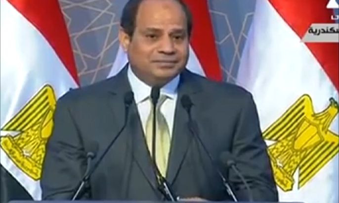 السيسي يطالب المصريين بالتنازل عن "الفكة"