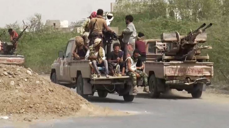 معارك عنيفة بالحديدة بين الحوثيين والقوات الحكومية