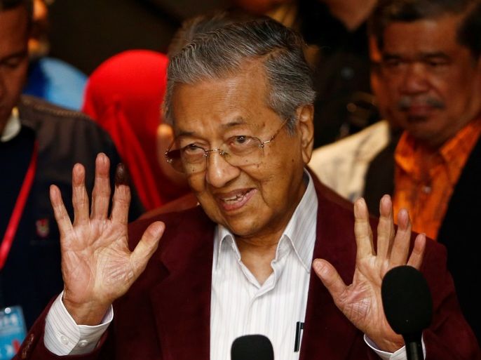 Mahathir Mohamad, former Malaysian prime minister and opposition candidate for Pakatan Harapan (Alliance of Hope) attends a news conference after general election, in Petaling Jaya, Malaysia, May 9, 2018. REUTERS/Lai Seng Sin