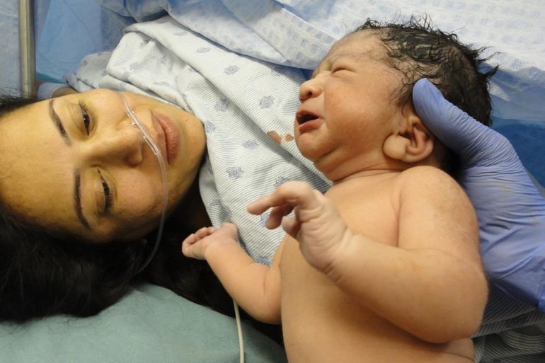 Nagwan Lithy - 63% من الأمهات المصريات يخضعن للولادة القيصرية - المصريات يفضلن الولادة القيصرية.. والأمريكيات يلجأن إلى "القابلة"