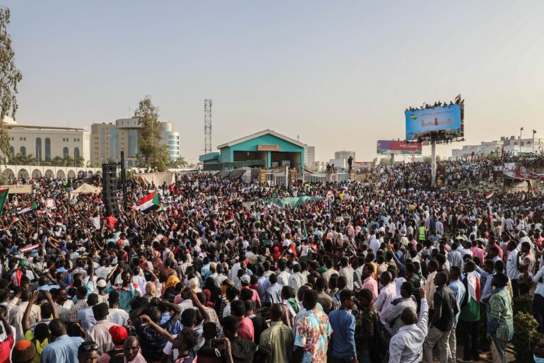 Demonstrations in Sudan- - KHARTOUM, SUDAN - APRIL 18: Sudanese demonstrators gather in front of military headquarters during 13th days of continuing demonstrations demanding a civilian transition government, in Khartoum, Sudan on April 18, 2019.