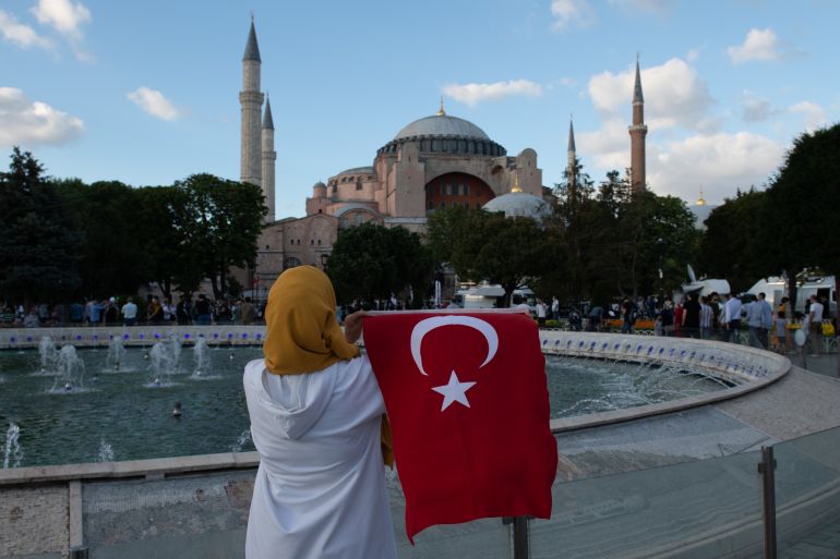 Turkish Court Votes To Allow Istanbuls Hagia Sophia To Be Used As A Mosque