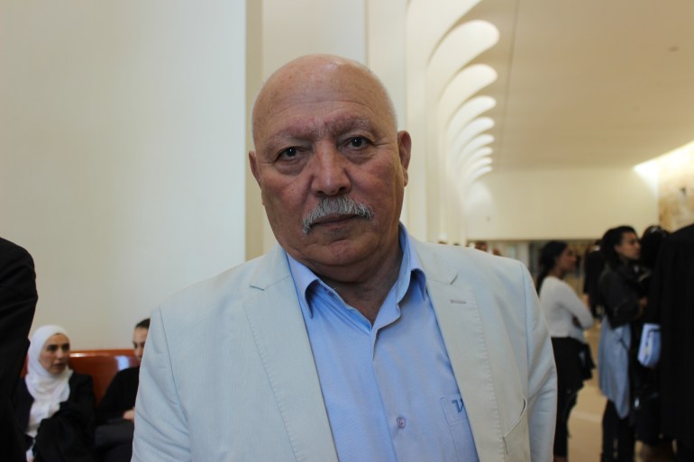 زياد الحموري مدير مركز القدس للحقوق الاقتصادية والاجتماعية(الجزيرة نت)