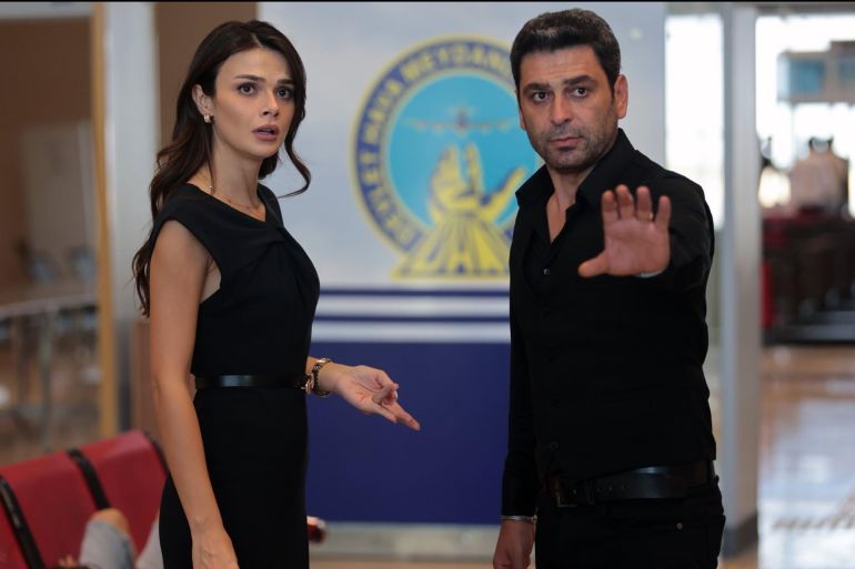 Uzak Şehir (2024) Ozan Akbaba and Sinem Ünsal in Uzak Şehir (2024) IMDb